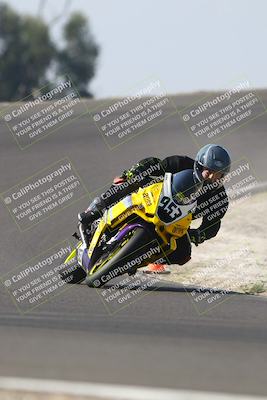 media/Nov-01-2025-TrackDaz (Sat) [[2b4d5192bc]]/A Group/12pm (Turn 2 (Outside)/